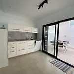 Y Mar Apartament *